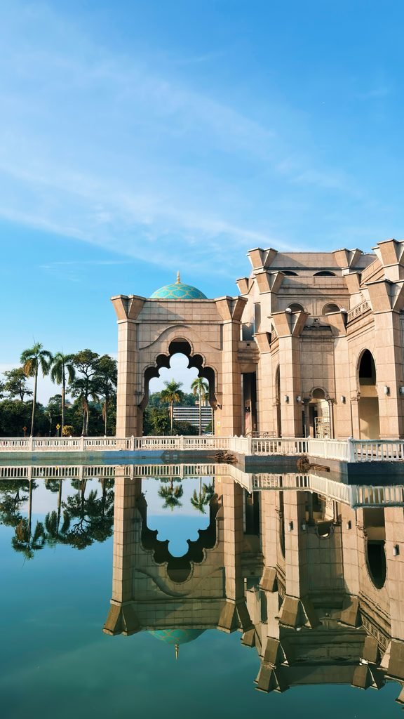 International Tour Packages from India: Explore the World with Travmic Tour 5 pexels afhamhmsyri 36461467